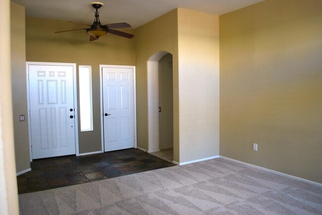 Photo - 78900 Champagne Ln