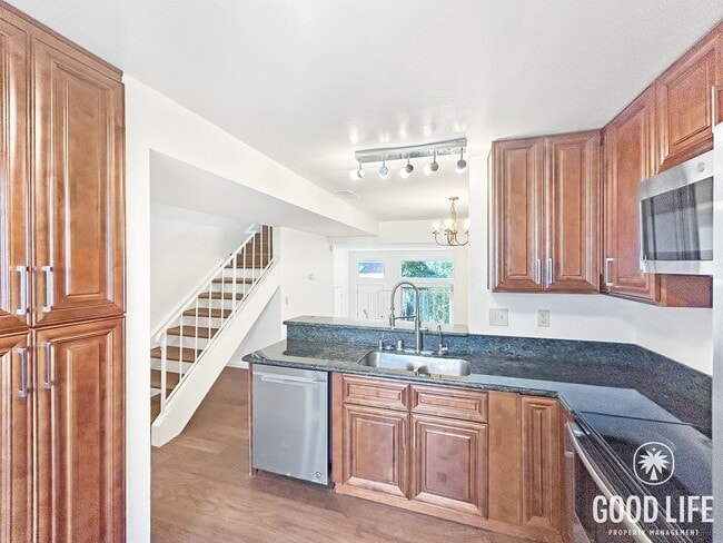 Photo - Bright 2B/1.5BA Townhouse in La Jolla w/ Hardwood, In-Unit Laundry & Attached Garage!