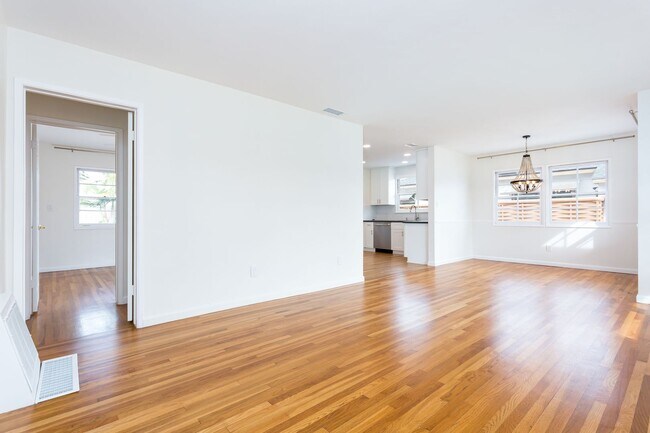 Photo - Traditional Home in Allied Gardens