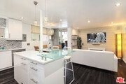Photo - 472 Rosecrans Ave