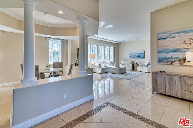 Photo - 1008 Harbor Crossing Ln