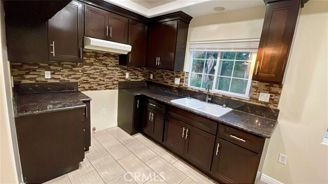 Photo - 10816 Yukon Ave S