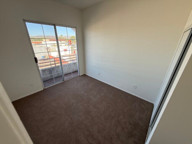 Photo - 7231 Vassar Ave Unit 113