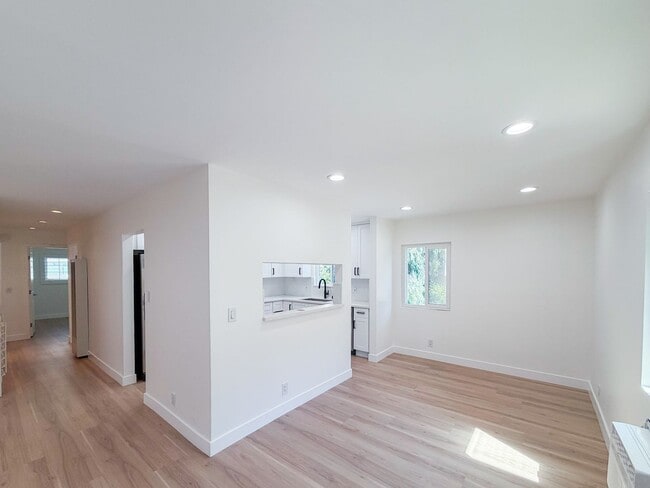 Photo - 4814 Hollow Corner Rd