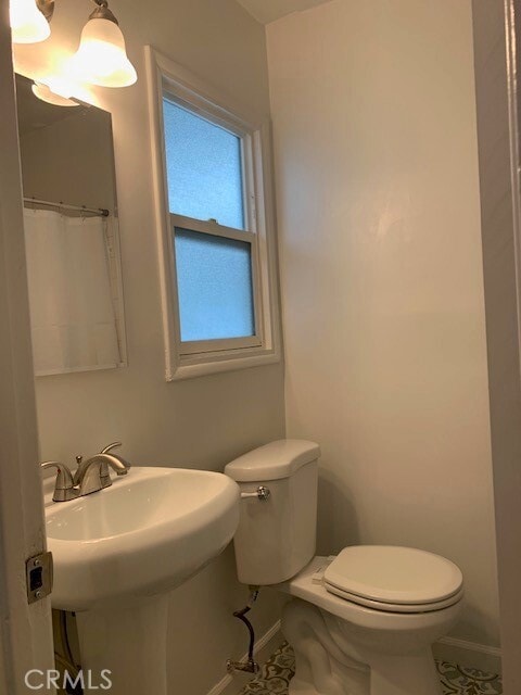 Photo - 1809 E 4th St Unit 5