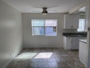 Photo - major8112 Unit D