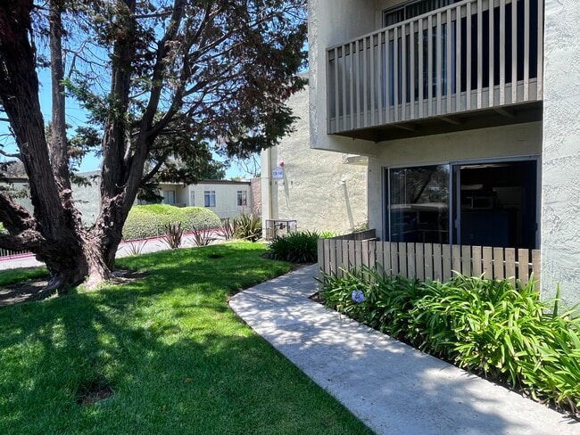 Photo - 432 Edgehill Ln Unit #129