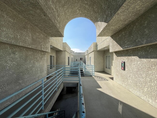 Photo - Upgraded 2+2 w/in-unit laundry + water + t...