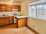 Photo - 362 Ralcam Pl