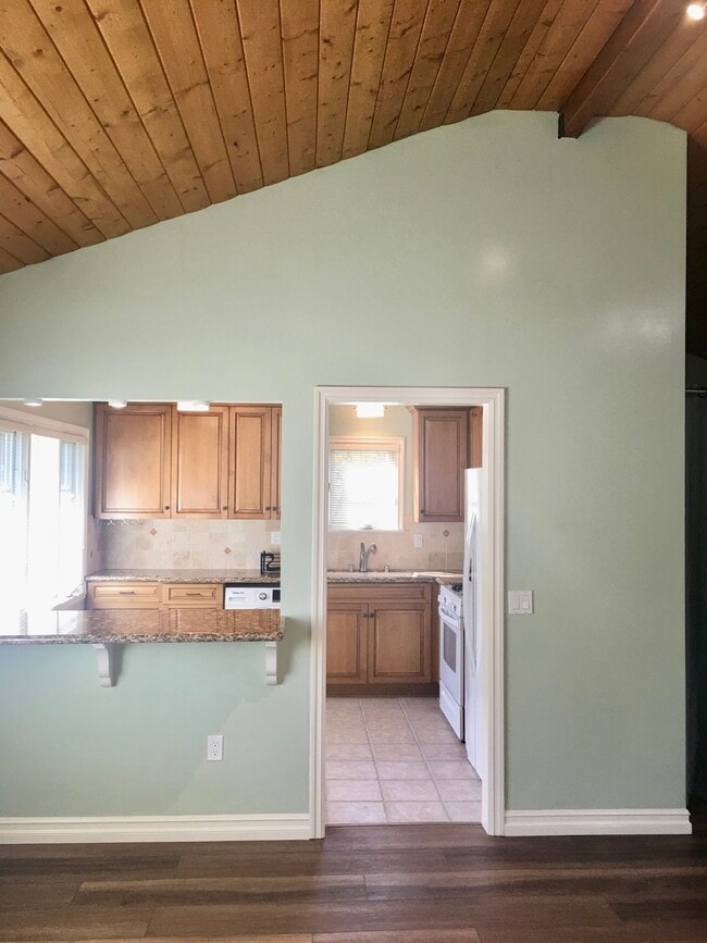 Photo - 23211 Mariano St Unit Guesthouse