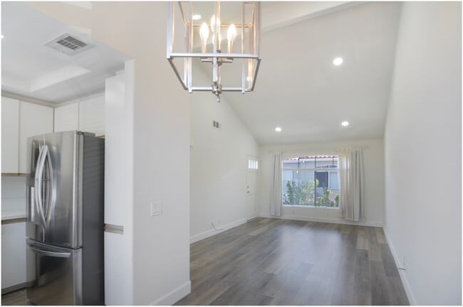Photo - Aliso Viejo 1 Bedroom Condo!