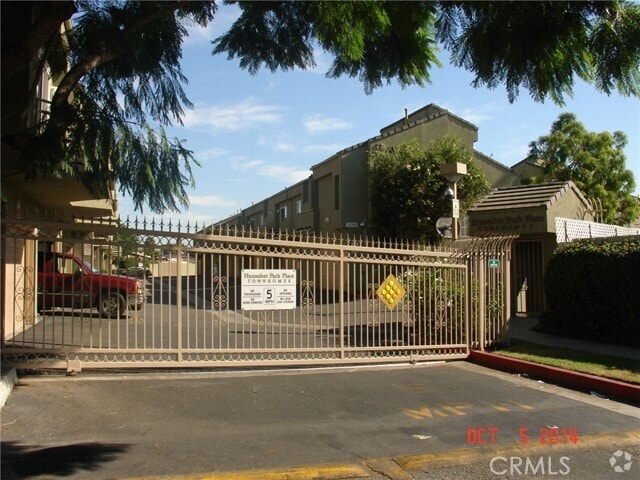 Building Photo - 15341 Hunsaker Ave Rental