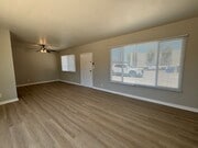 Photo - 1790 W Linden St