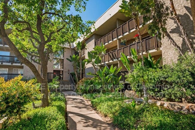 Building Photo - 6406 Friars Rd