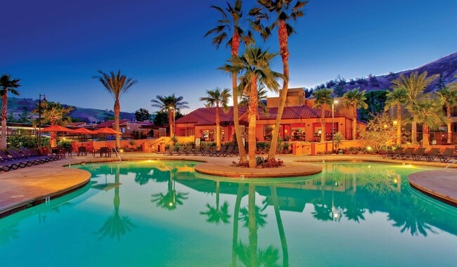 Building Photo - Malibu Canyon