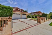 Photo - 19051 Los Alimos St House