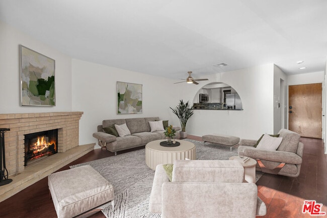 Photo - 2480 Penmar Ave Unit 2