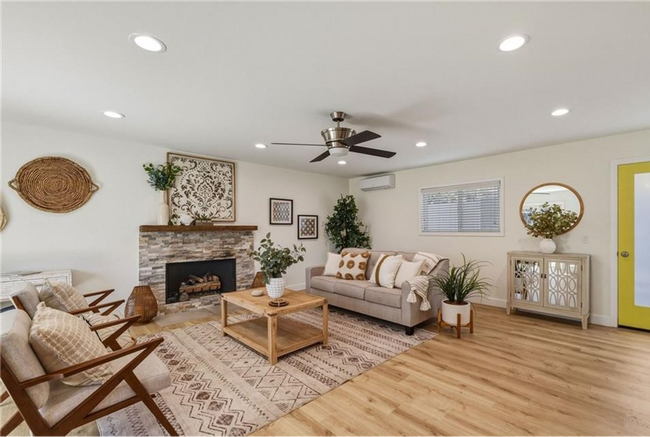 Photo - Modern Comfort Meets Coastal Living