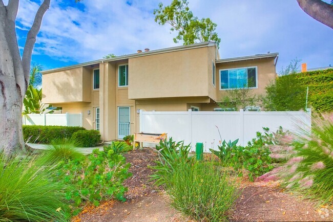 Building Photo - 1228 Evergreen Dr Rental