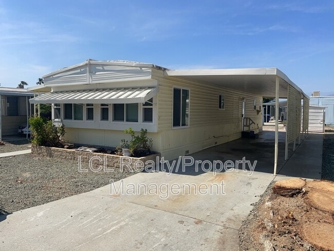 Photo - 650 San Jose Dr House