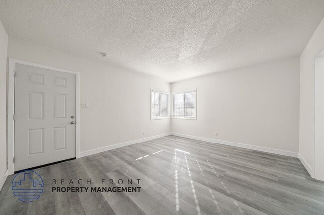 Photo - 249-251 W. Pomona Blvd.