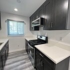 Photo - 900 W College St Unit 4