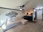 Photo - 6924 Hyde Park Dr Unit 214