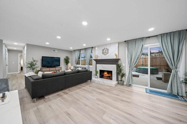 Photo - 9827 San Diego St Unit ID1465009P