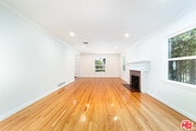 Photo - 661 Warner Ave