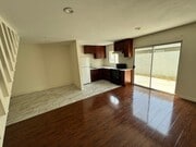 Photo - 293 N Hill Ave Unit 3