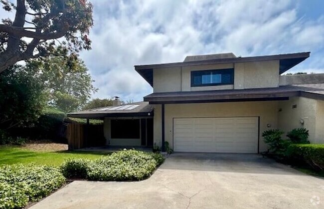 Building Photo - Lovely Two Story Villa Pino Condo - Availa... Unit B