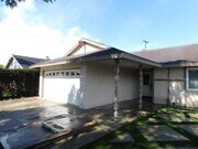 Photo - Spacious 5 Bed, 2 Bath one story house in the city of Orange.