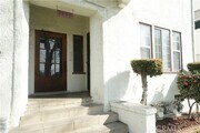 Photo - 1336 Elm St Unit 2
