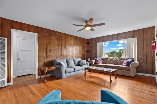 Photo - 317 San Alberto Way