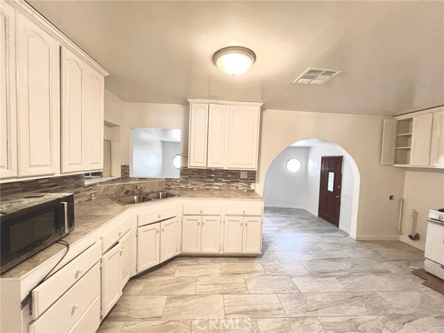 Photo - 1263 Lomita Rd