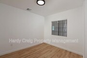 Photo - 2236 Glendale Blvd