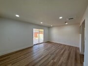 Photo - AV T 1105 Unit 1105