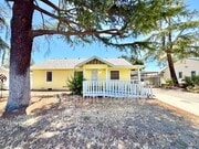 Photo - 41861 Acacia E Ave