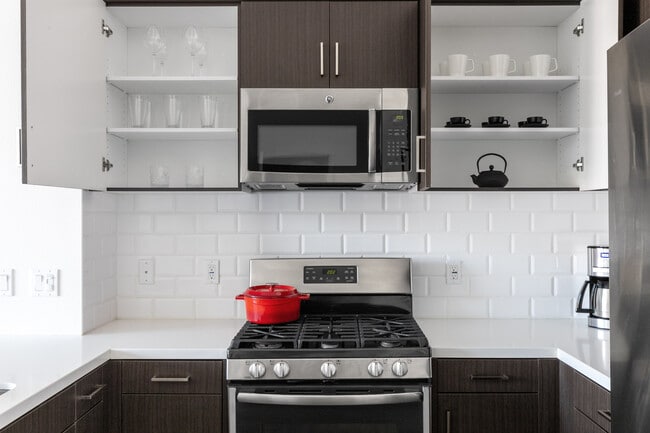 Photo - 518 N Gramercy Pl Unit ID9356A