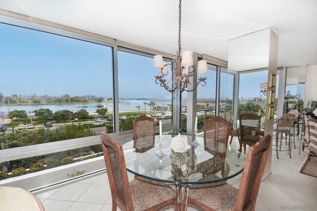 Photo - 1770 Avenida del Mundo Unit 206