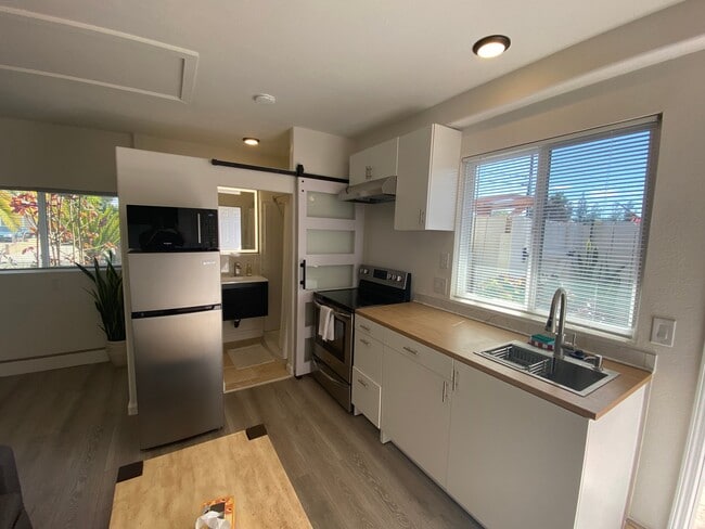 Photo - 13130 Ridgedale Dr Unit ADU