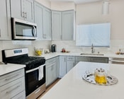 Photo - 8436 Oakdale Ave