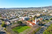 Photo - 915 Le Doux Rd Townhome