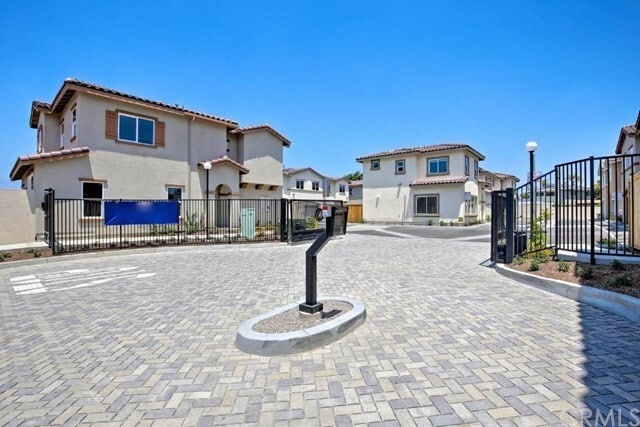 Photo - 921 S Belterra Way