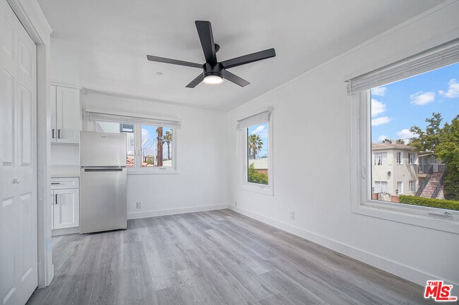 Photo - 1217 9th St Unit 13