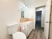 Photo - 469 E Algrove St