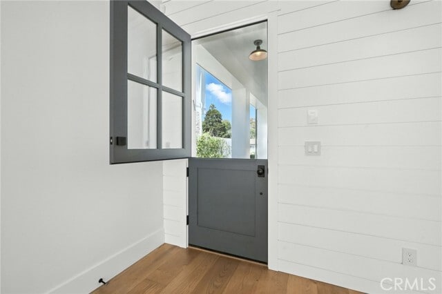 Photo - 391 La Perle Pl