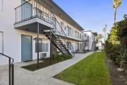 Photo - Valle at 9061 Kenwood Apartments