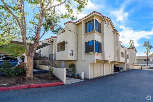 Building Photo - Quiet & Secluded Unit 26 Rental