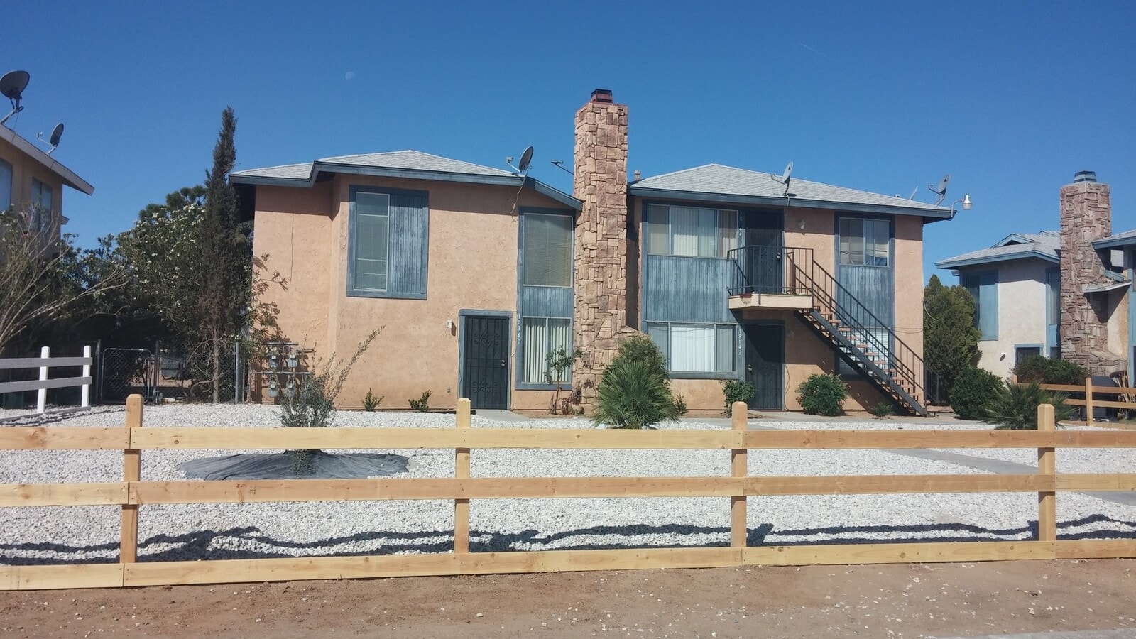 18140-46 Poinciana - 18140-46 Poinciana